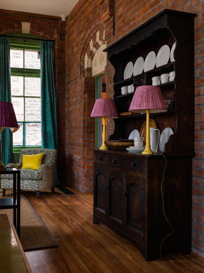 The Observatory Hotel ไครสต์เชิร์ช ภายนอก รูปภาพ The interior of the house